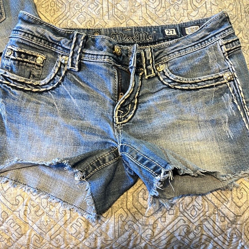 Miss me original shorts, size 27 great condition